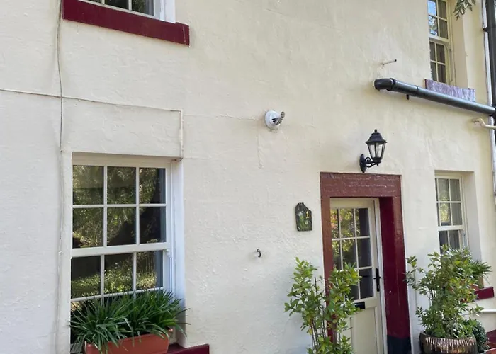 Station Road Cottage